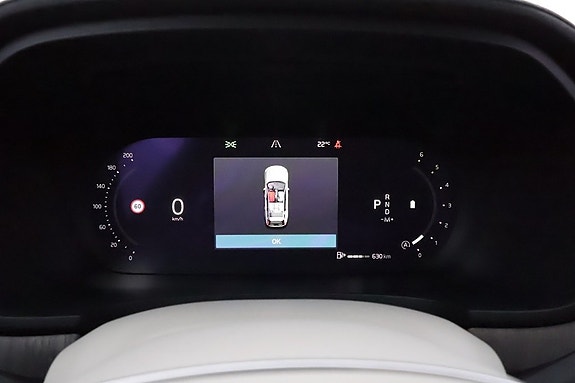 Volvo V90 Cross Country 13 of 15