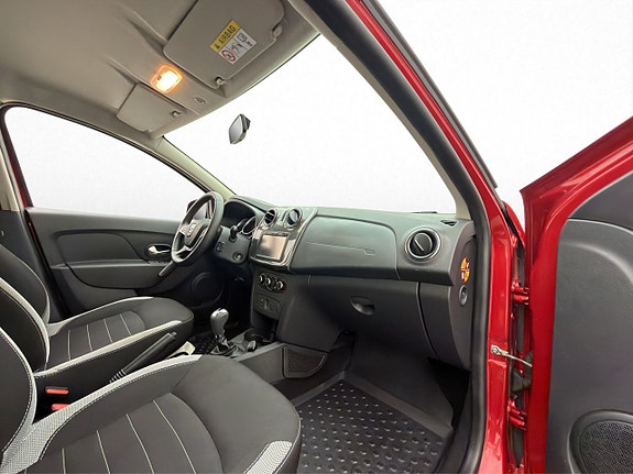 Dacia Sandero Stepway 12 of 24