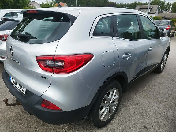 Renault Kadjar 2 of 3