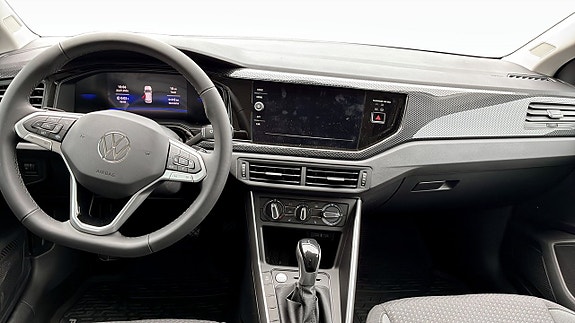 Volkswagen Polo 10 of 12