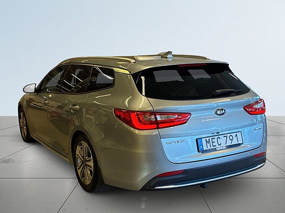 Kia Optima 5 of 5