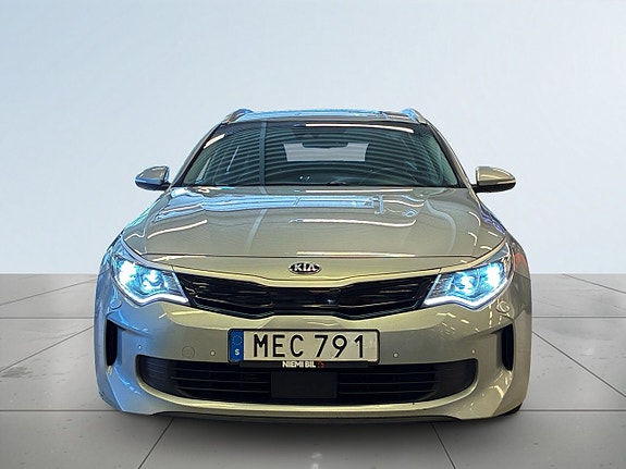 Kia Optima 2 of 5