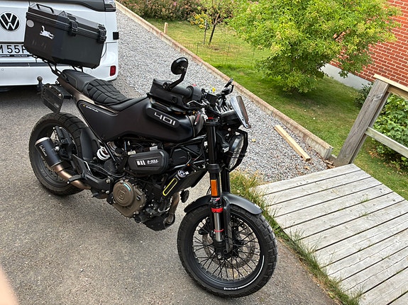 Husqvarna HUSQVARNA SVARTPILEN 401 4 of 4