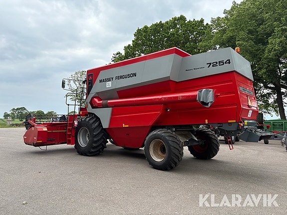 Skördetröska Massey Ferguson 7254 Rotary Sepa 3 of 5