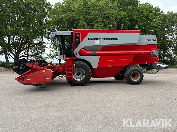 Skördetröska Massey Ferguson 7254 Rotary Sepa 2 of 5