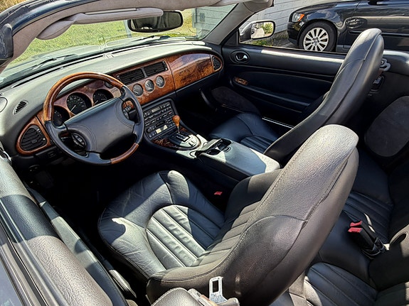 Jaguar XK 5 of 5