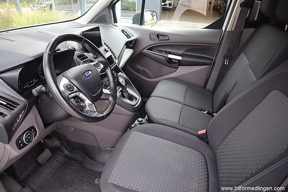 Ford Transit Connect 5 of 5