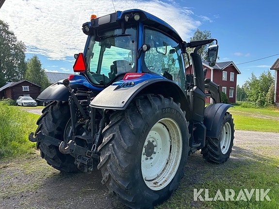 Traktor Valtra N134 Versu 5 of 5