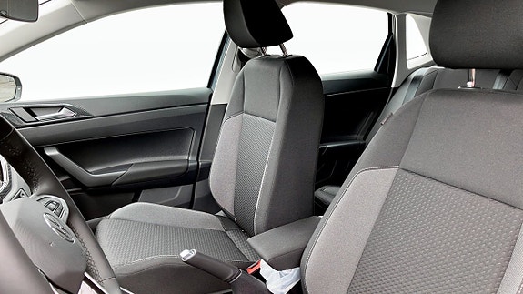 Volkswagen Polo 8 of 12