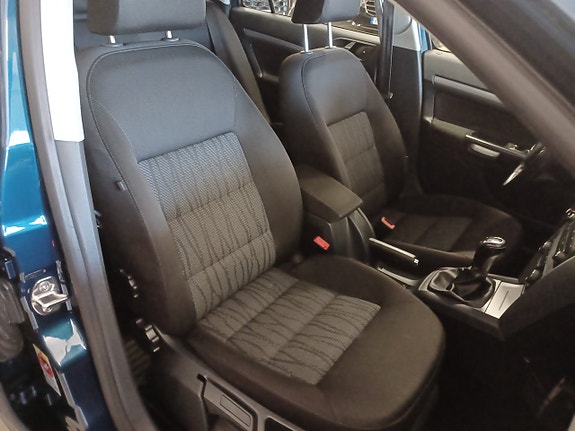 Skoda Octavia 12 of 18