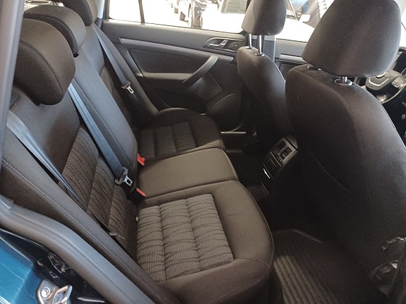 Skoda Octavia 10 of 18
