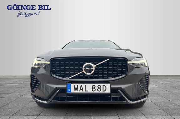 Volvo XC60 3 of 17