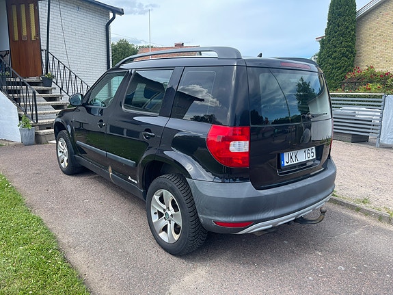 Skoda Yeti 2 of 5
