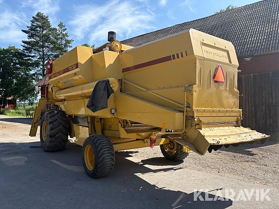 Tröska New Holland TX32 3 of 5