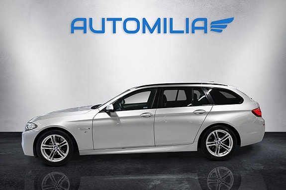 BMW 520d 3 of 5