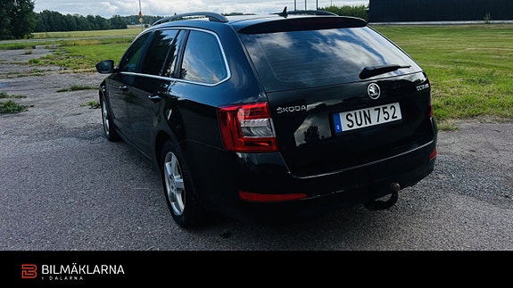 Skoda Octavia 7 of 16