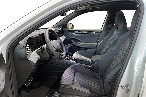 Volkswagen Tiguan 5 of 5