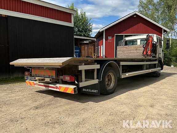 Flaklastbil Volvo FL220 med kran Pallfinger 5 of 5