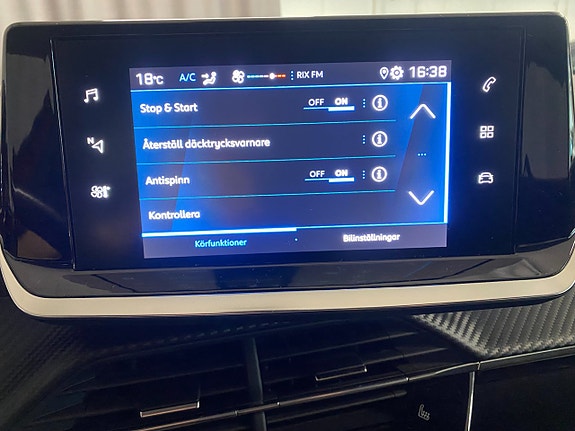 Peugeot 208 13 of 18