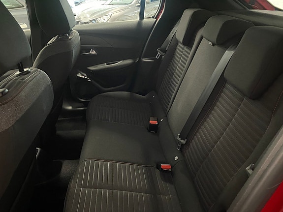 Peugeot 208 7 of 18