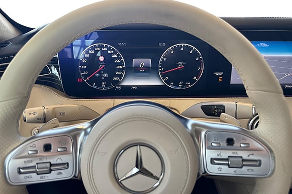 Mercedes-Benz S560 15 of 29