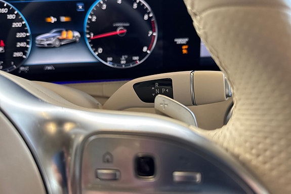 Mercedes-Benz S560 19 of 29
