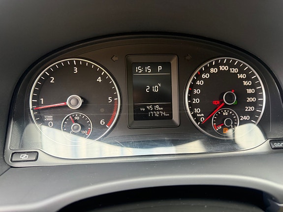 Volkswagen Caddy 13 of 14