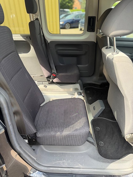 Volkswagen Caddy 8 of 14