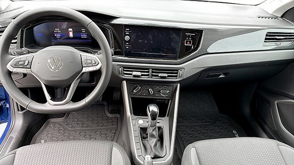 Volkswagen Polo 10 of 12