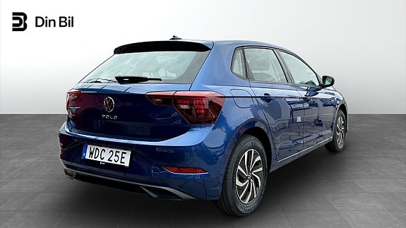 Volkswagen Polo 3 of 12