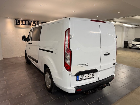 Ford Transit Custom 4 of 5
