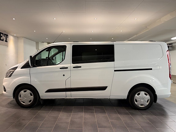 Ford Transit Custom 9 of 17