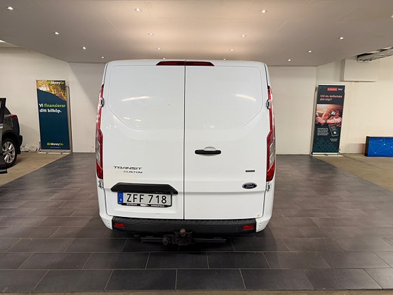 Ford Transit Custom 6 of 17