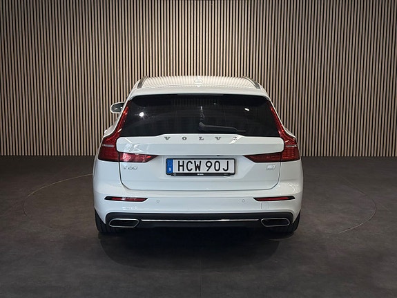 Volvo V60 5 of 5