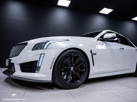 Cadillac CTS-V 4 of 5