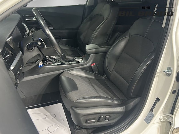 Kia Niro 8 of 14