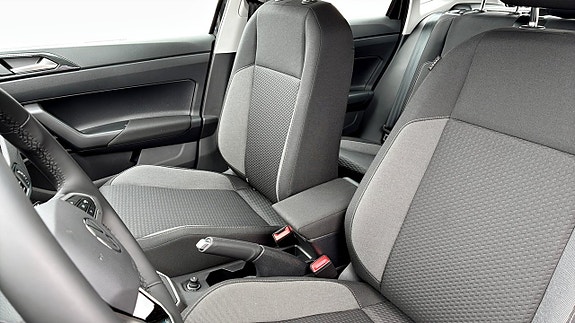 Volkswagen Polo 8 of 12