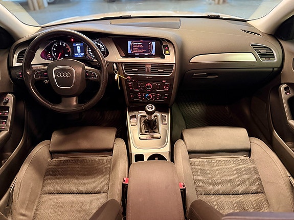Audi A4 7 of 15