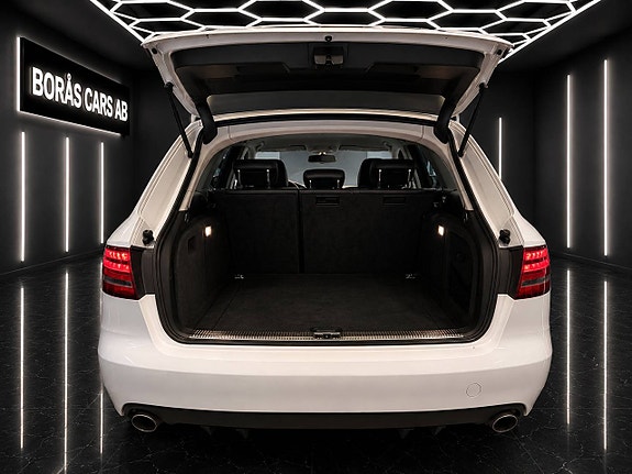 Audi A4 4 of 5