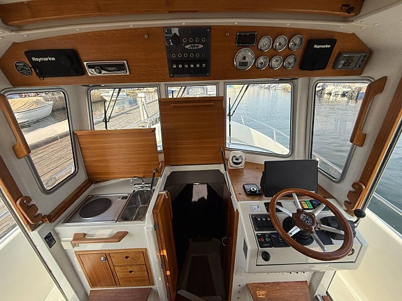 Minor 27 Range 2007 – Volvo Penta D6-310 – 650 motortimmar – 7 of 12