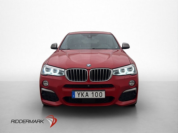 BMW X4 2 of 5