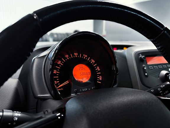 Peugeot 108 13 of 14