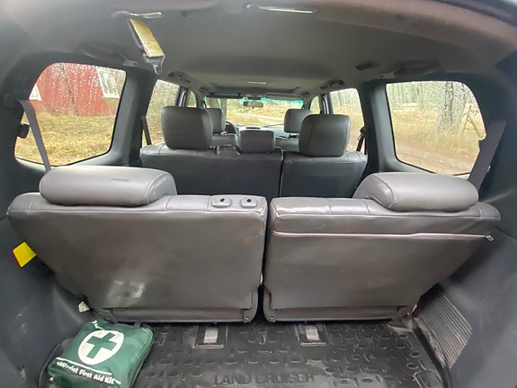 Toyota Land Cruiser 10 of 11