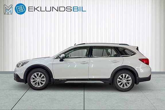 Subaru Outback 3 of 5