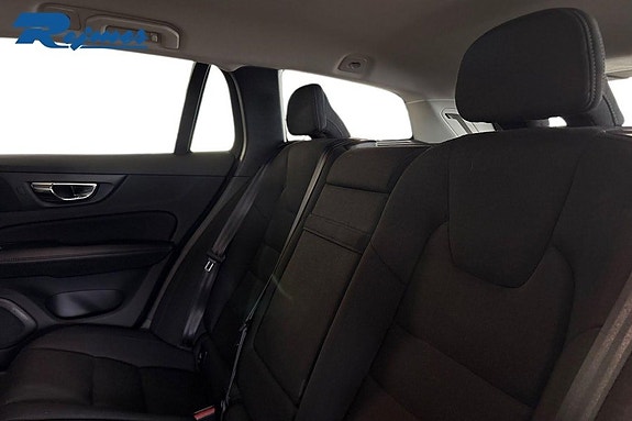 Volvo V60 9 of 20