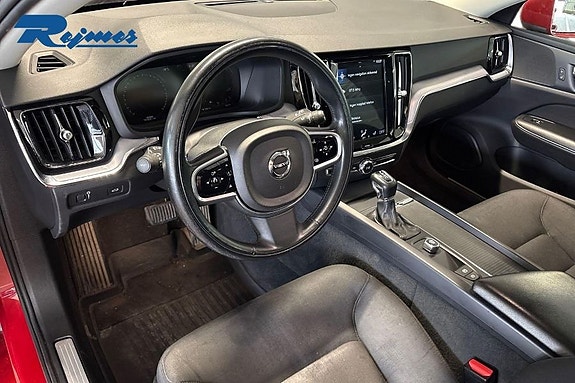 Volvo V60 4 of 20
