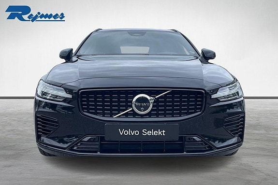 Volvo V60 4 of 5