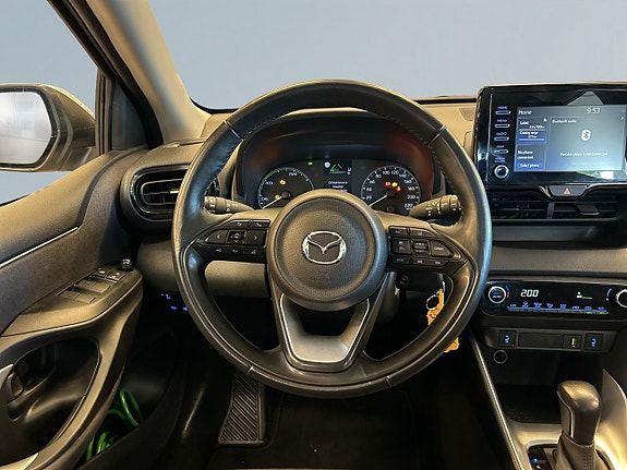 Mazda 2 9 of 21
