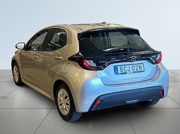 Mazda 2 5 of 5