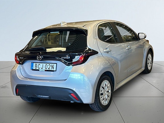 Mazda 2 6 of 21